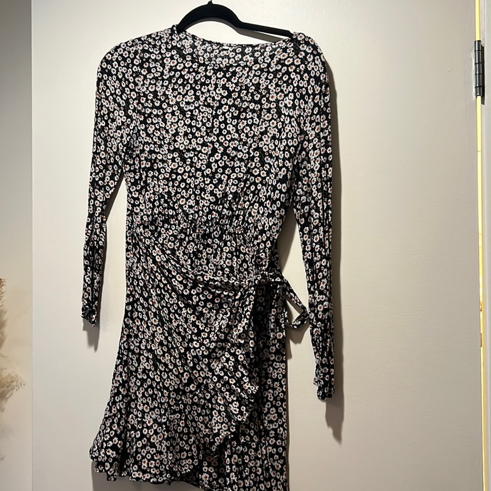 Floral dress- size large